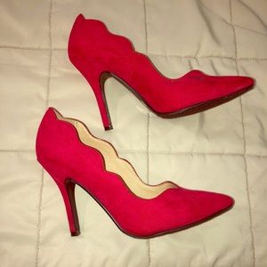 Chinese Laundry Red Pumps